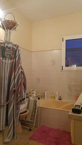 BAIGNOIRE AVANT RENOVATION BETON CIRE